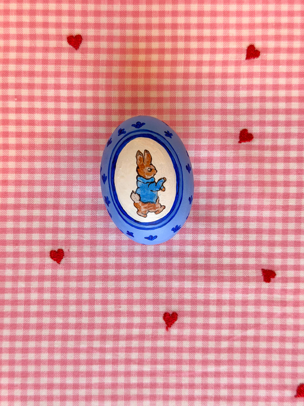 Peter Rabbit Easter Egg with Pattern